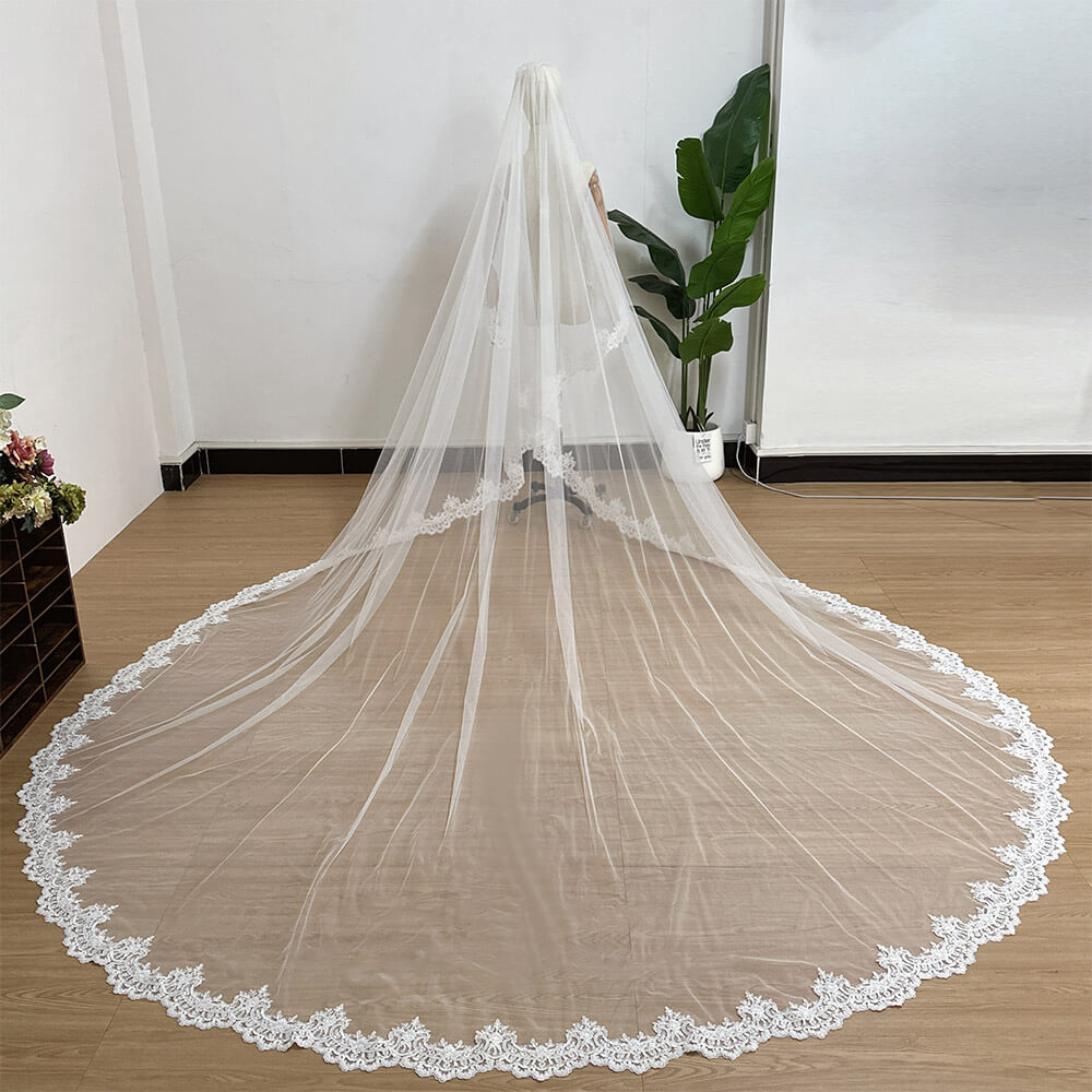 Bridal Chapel-Style Floor-Length Veil with 2 Layers Customizable with Embroidered Text/Names/Dates 80+350cm Width: 3 meters
