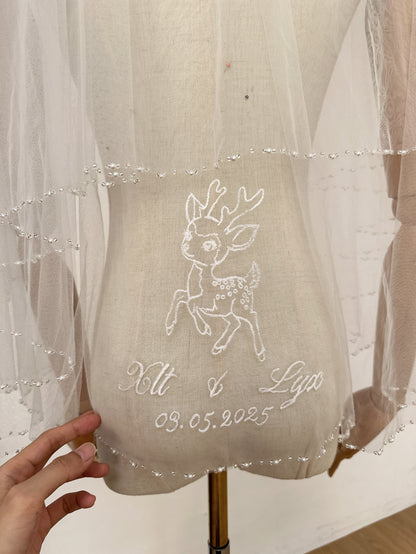 Two layers fingertip Length Veil Bead Edge with comb And Embroidery sika deer / name /date E022