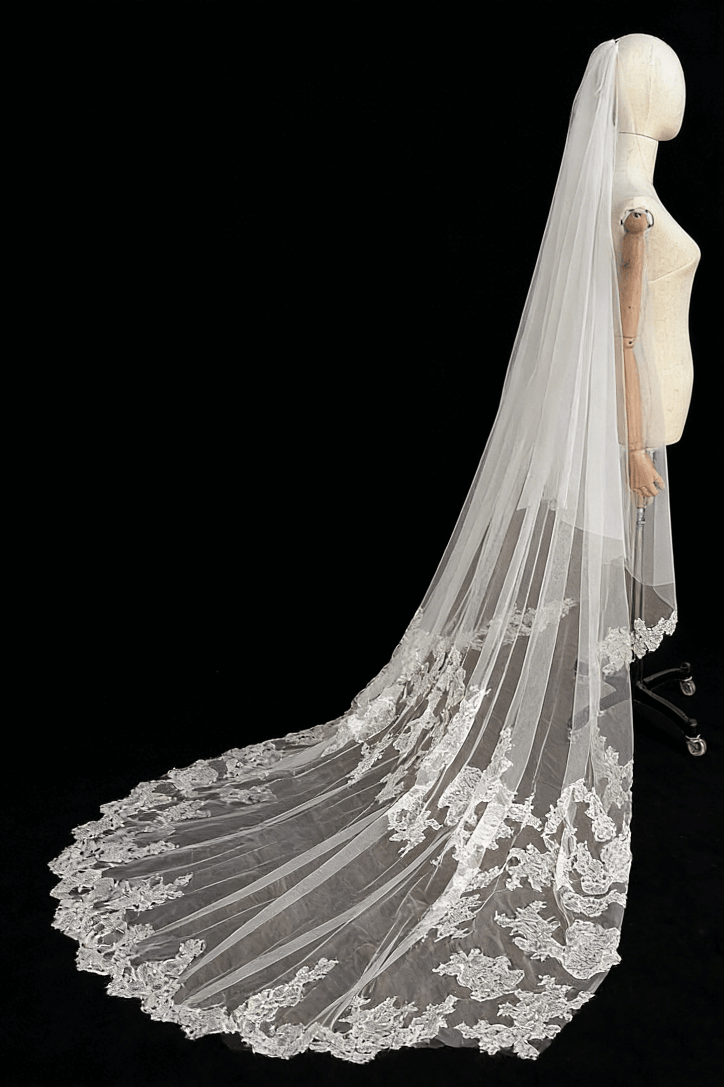 Wmerge Train Bridal Veil Vintage Forest Dream