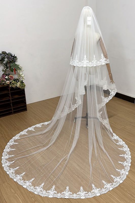 Bridal Vintage Lace Two Layer Face-Covering Veil with Metal Comb and Short Trailing Tail