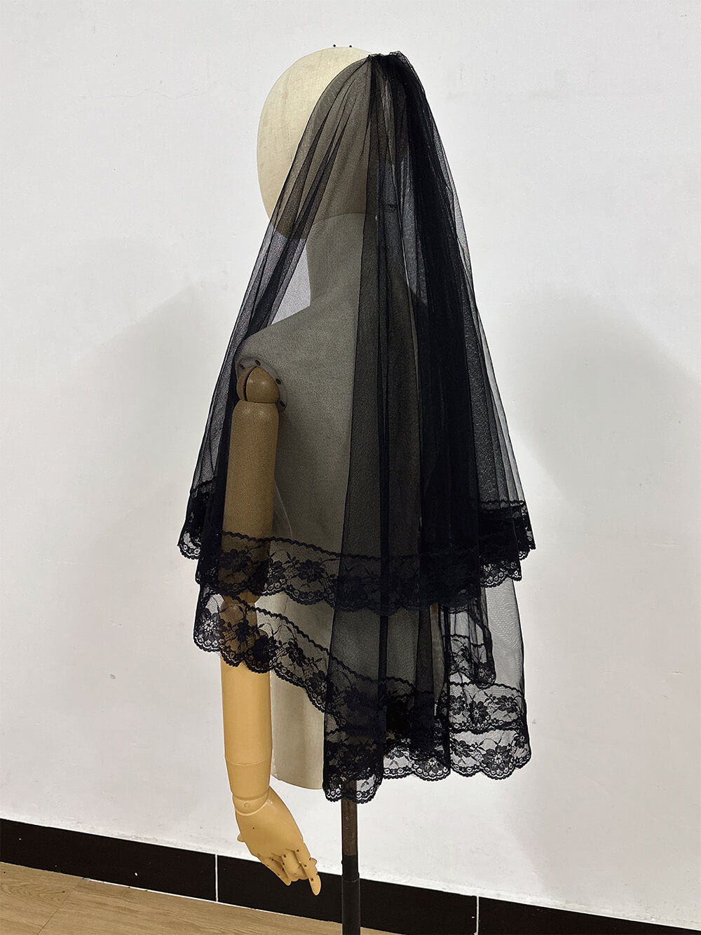 Bridal Two Layers Black Hip Length Veil 60*80 cm