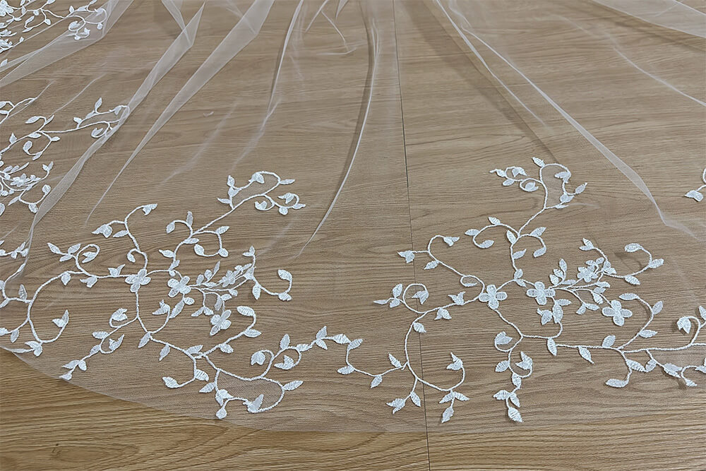 Bridal White One Layer Chapel Veil with Vine Lace Ribbon Hair Comb (250*240cm)