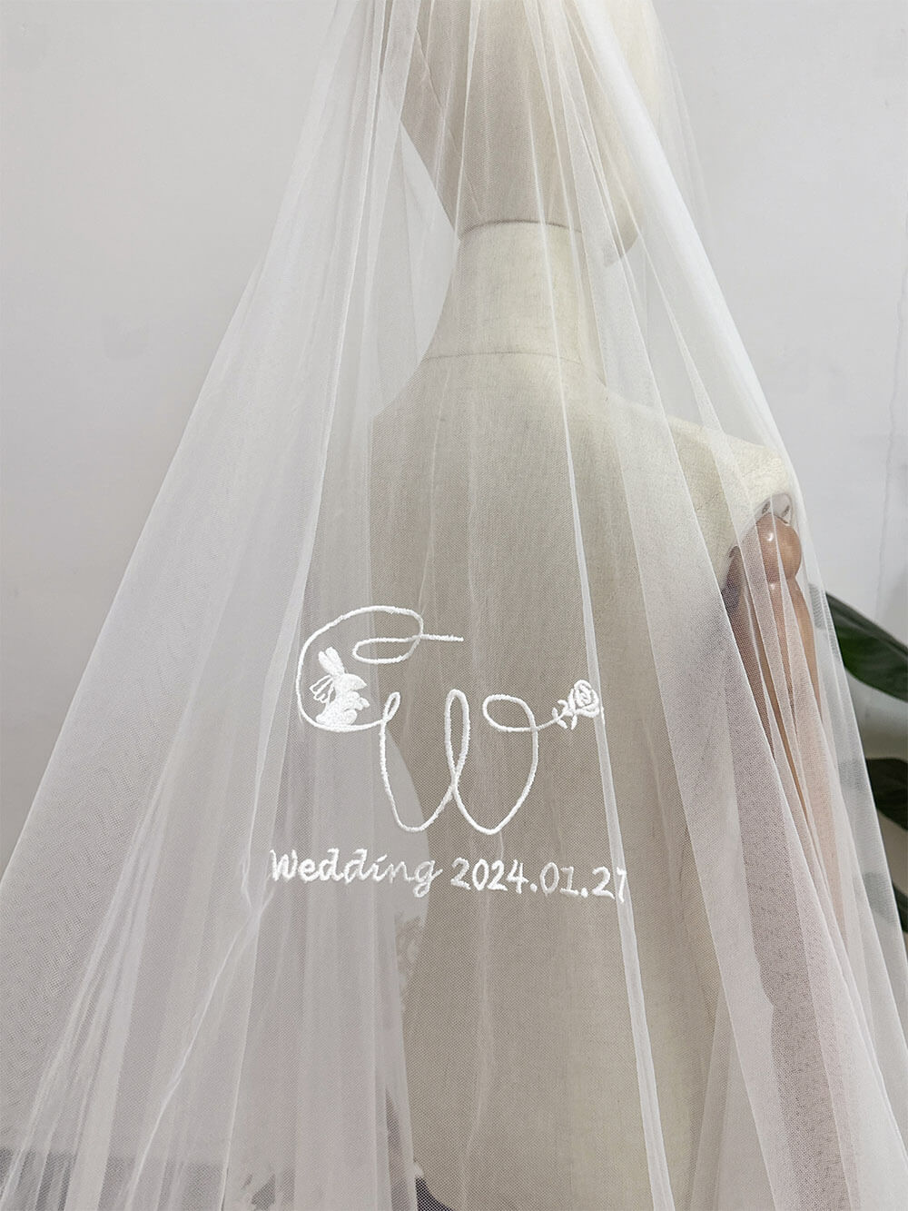 Bridal 2 Layer 3D Lace Embroidered Monogram Cathedral Veil （80*350cm）