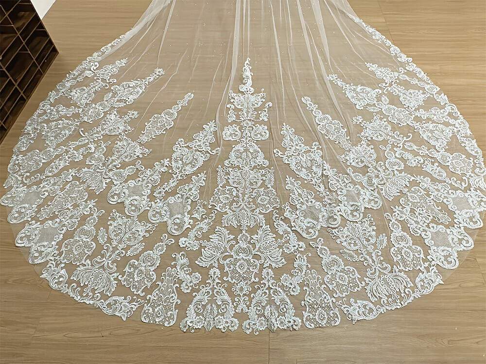 Silver Ultra-Shimmer Heavy-Duty Luxury Lace Bridal Veil Main Wedding Dress Ceremony Train Single-Layer Chapel Veil